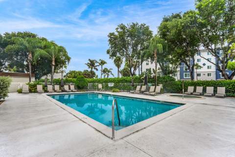 612 Executive Center Drive #107, West Palm Beach FL - photo 10 of 33