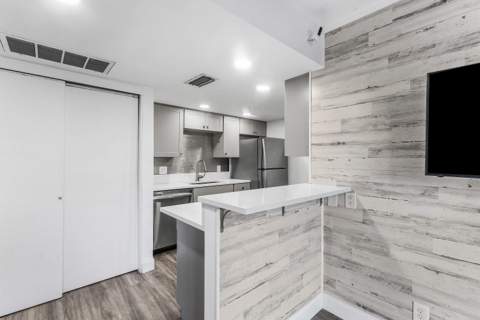 612 Executive Center Drive #107, West Palm Beach FL - photo 14 of 33
