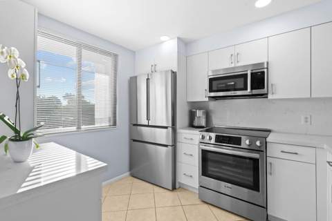 501 S Seas Drive #206, Jupiter FL - photo 7 of 53