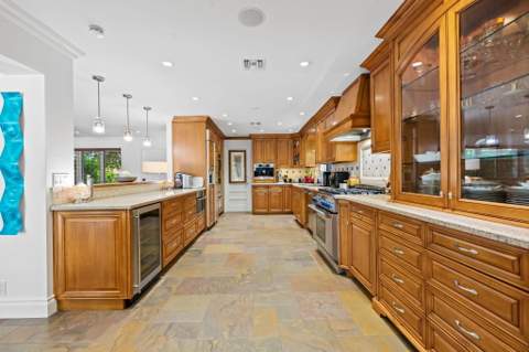 1508 NE 30th Court, Oakland Park FL - photo 16 of 33