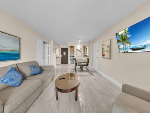 2670 E Sunrise Boulevard #323, Fort Lauderdale FL - photo 10 of 33
