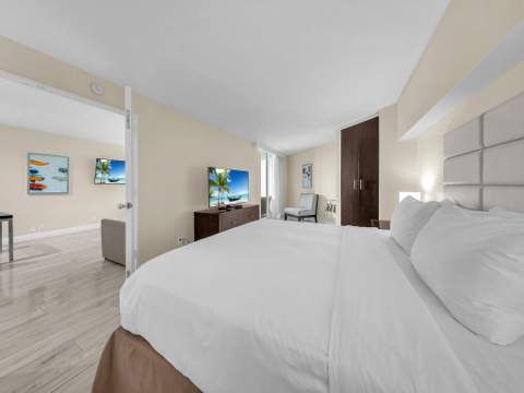2670 E Sunrise Boulevard #323, Fort Lauderdale FL - photo 12 of 33