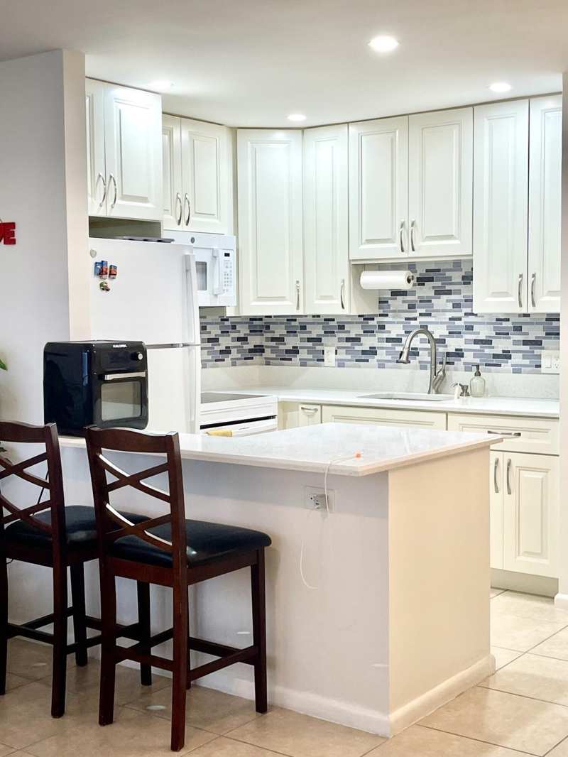 1 bedroom Condominium at 111 Kent G Street #111, Kent Condos, West Palm Beach — photo 1