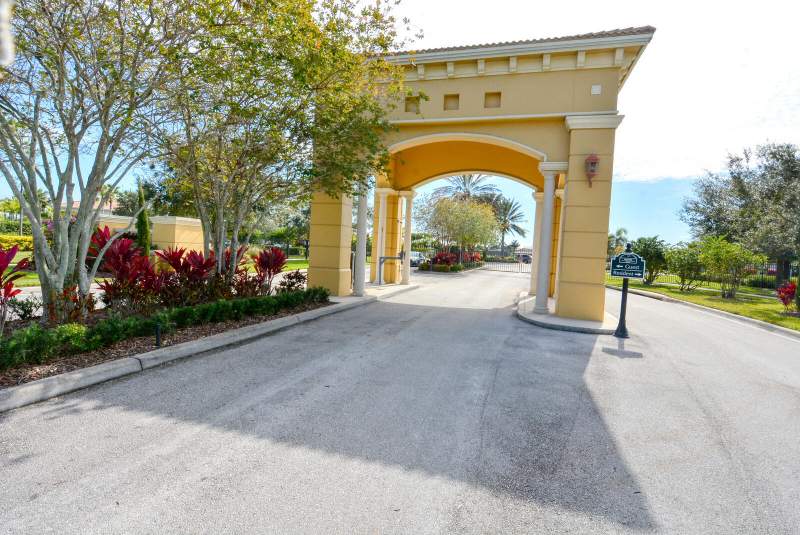 4 bedroom Single Family Residence at 12377 SW Arabella Drive, Tradition Plat No 20 - The Preserve - Phase 2, Port St. Lucie — photo 4