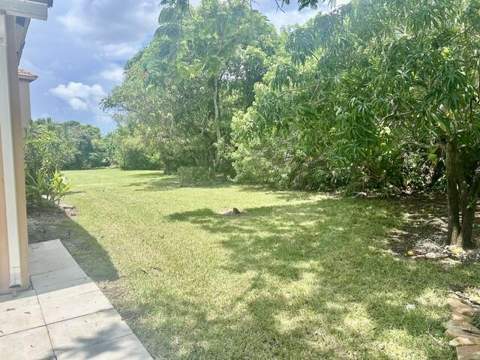 6469 Bay Island Court, West Palm Beach FL - photo 20 of 38