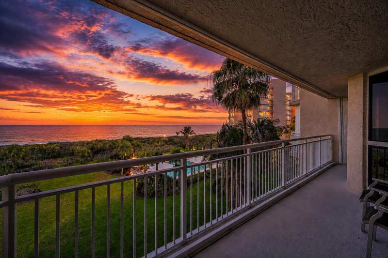 2 bedroom Condominium at 3880 N Highway A1a #402, Hibiscus By The Sea Condominium, Fort Pierce — photo 1