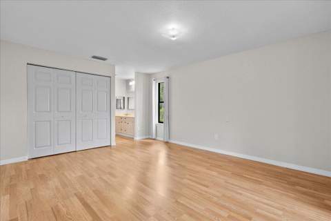 325 Pennington Court, Royal Palm Beach FL - photo 15 of 35