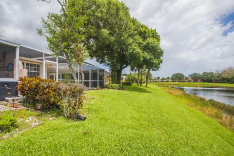 1256 NW Bentley Circle #B, Port St. Lucie FL - photo 24 of 32
