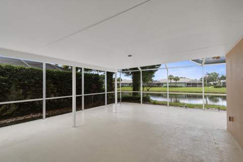 1256 NW Bentley Circle #B, Port St. Lucie FL - photo 22 of 32