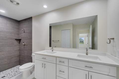 1256 NW Bentley Circle #B, Port St. Lucie FL - photo 7 of 32