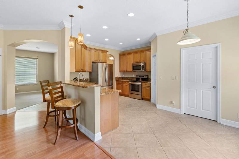 4 bedroom Single Family Residence at 3516 NW Deer Oak Drive, Jensen Beach Country Club, Jensen Beach — photo 3