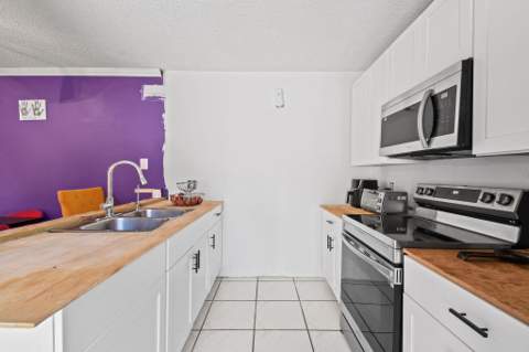 2406 24th Lane, Greenacres FL - photo 17 of 39
