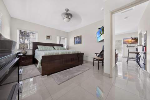 1225 Hillsboro Mile #Ss1, Hillsboro Beach FL - photo 10 of 26