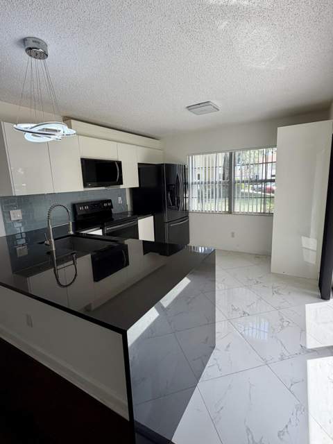 8161 Andover Court #61d, Lake Clarke Shores FL - photo 11 of 21