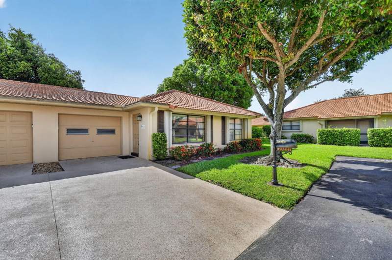 2 bedroom Villa at 9930 Frangipani Tree Way #B, Bent Tree Villas West Condo, Boynton Beach — photo 2