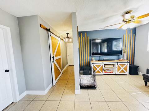 7161 Sheridan Street, Hollywood FL - photo 8 of 34