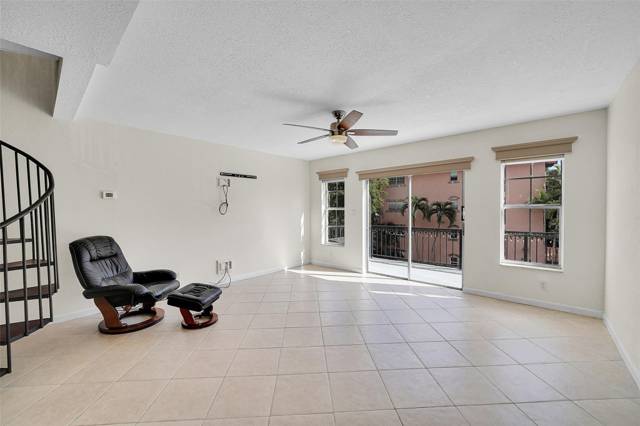 650 Tennis Club Drive #305