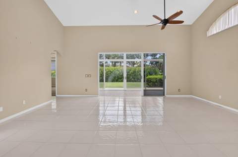 8908 Shoal Creek Lane, Boynton Beach FL - photo 11 of 50