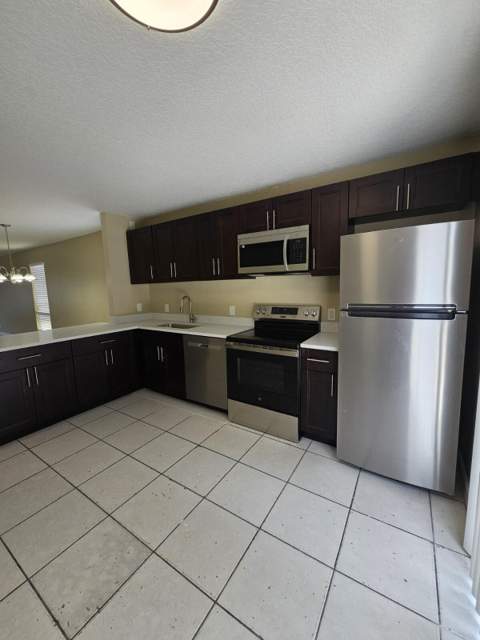 4876 Orleans Court #A, Haverhill FL - photo 8 of 26