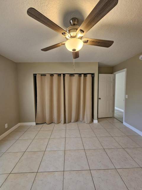 4876 Orleans Court #A, Haverhill FL - photo 23 of 26