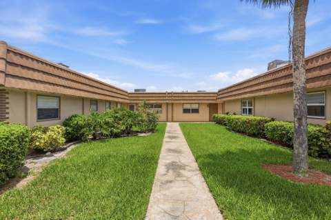 164 Seville G, Delray Beach FL - photo 22 of 25