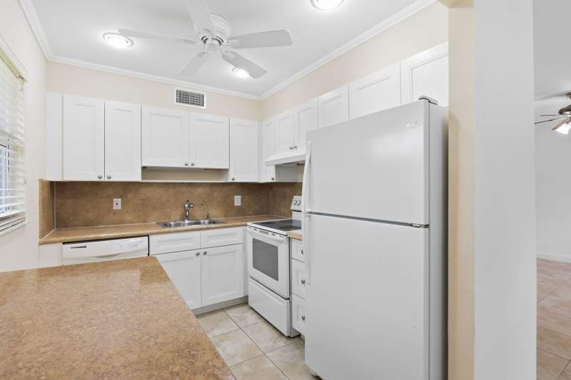 2 bedroom Condominium at 164 Seville G, Kings Point Seville Condos, Delray Beach — photo 2