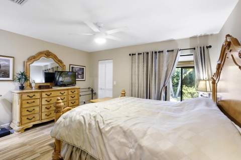 2641 Gately Drive #2902, West Palm Beach FL - photo 15 of 25