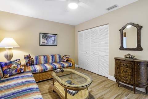 2641 Gately Drive #2902, West Palm Beach FL - photo 20 of 25