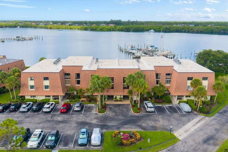2 bedroom Condominium at 3100 SE Pruitt Road #H105, Tarpon Bay Yacht Club Condominium H, Port St. Lucie — photo 4