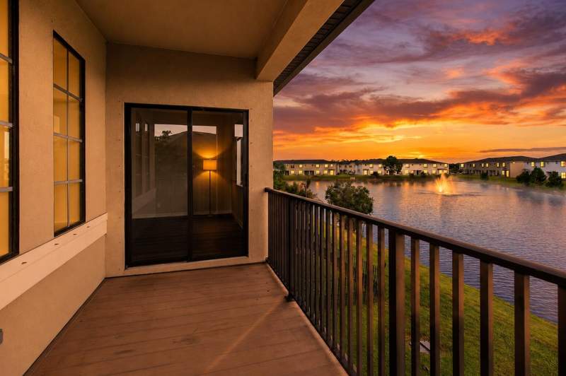 3 bedroom Townhouse at 5021 NW Coventry Circle, Cambridge Townhomes, Port St. Lucie — photo 2