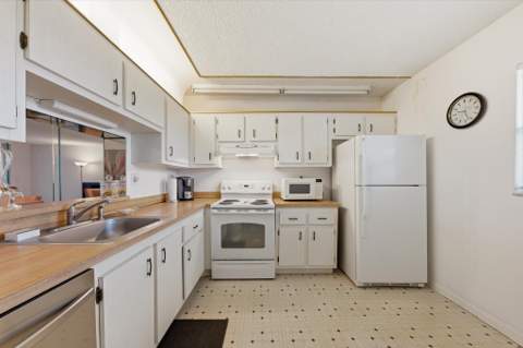 2860 Somerset Drive #412k, Lauderdale Lakes FL - photo 8 of 25