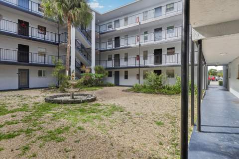 2860 Somerset Drive #412k, Lauderdale Lakes FL - photo 22 of 25