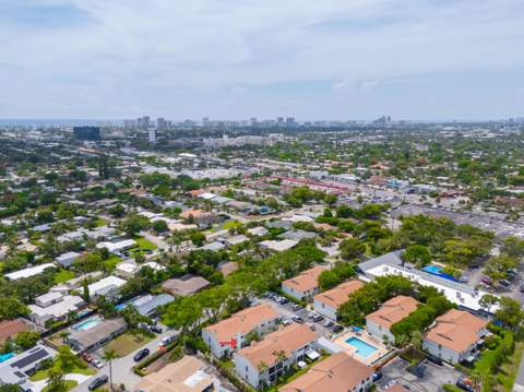 5201 NE 14th Terrace #3, Fort Lauderdale FL - photo 23 of 25