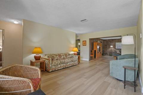 3358 SW 16th Court, Fort Lauderdale FL - photo 13 of 37