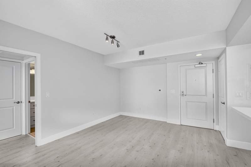 2 bedroom Condominium at 403 S Sapodilla Avenue #409, Metropolitan Condo, West Palm Beach — photo 5
