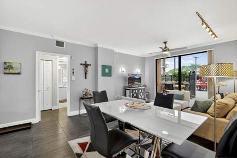 511 Lucerne Avenue #312, Lake Worth Beach FL - photo 17 of 79