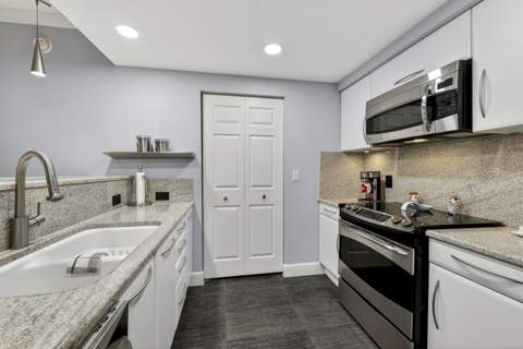 511 Lucerne Avenue #312, Lake Worth Beach FL - photo 13 of 79