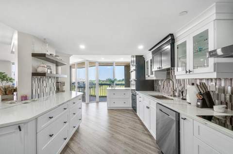 1900 Consulate Place #406, West Palm Beach FL - photo 12 of 67