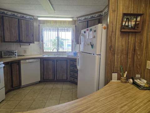 6937 SE Delegate Street, Hobe Sound FL - photo 6 of 32