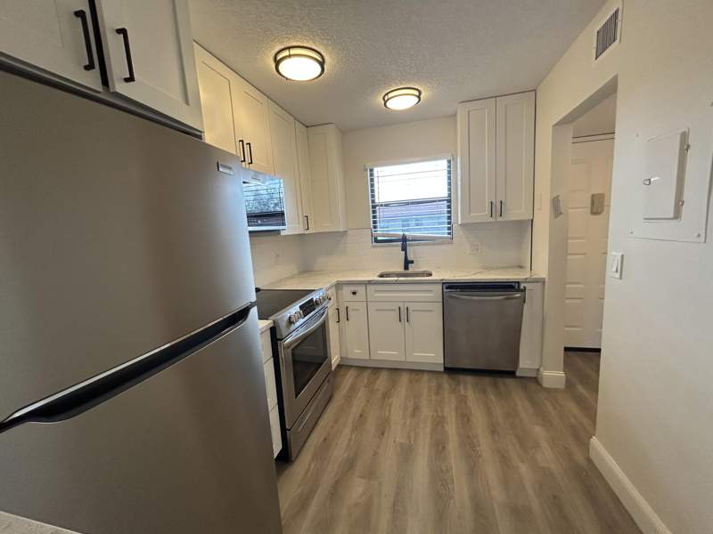 2 bedroom Condominium at 21906 Lake Forest Circle #Apt 205, Woods At Boca Del Mar Condo, Boca Raton — photo 3