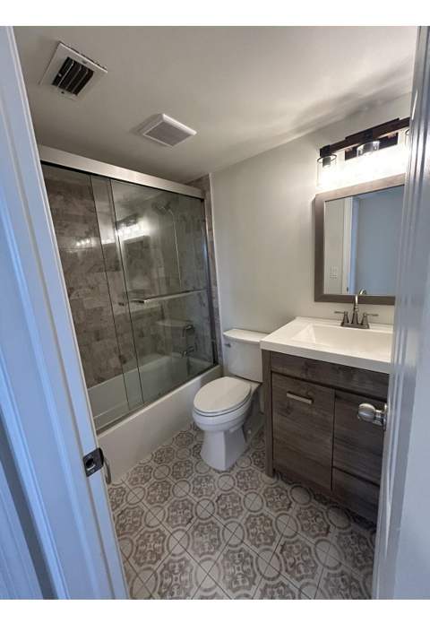 21906 Lake Forest Circle #Apt 205, Boca Raton FL - photo 7 of 10