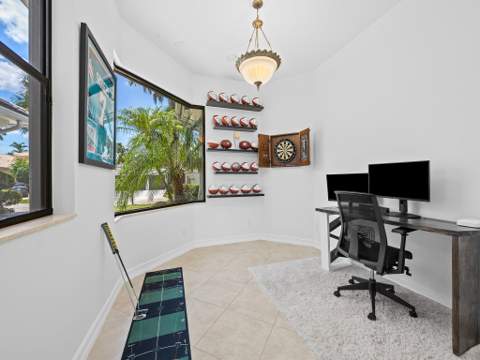 10920 Hawks Vista Street, Plantation FL - photo 21 of 47
