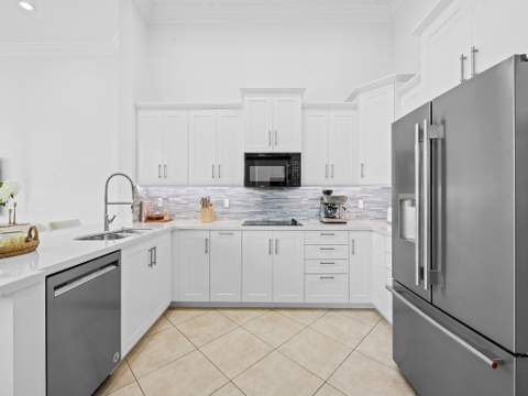 10920 Hawks Vista Street, Plantation FL - photo 12 of 47