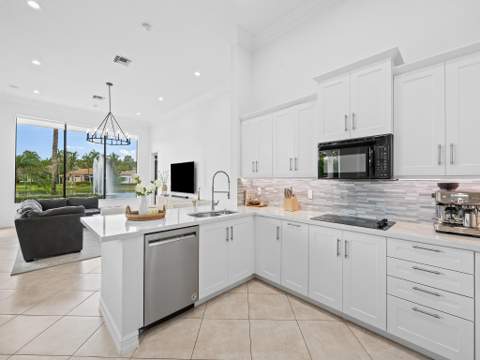 10920 Hawks Vista Street, Plantation FL - photo 13 of 47