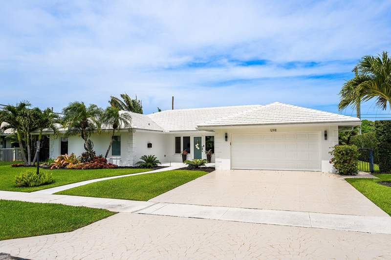 4 bedroom Single Family Residence at 1298 Walnut Terrace, Camino Gardens Sec 3, Boca Raton — photo 3