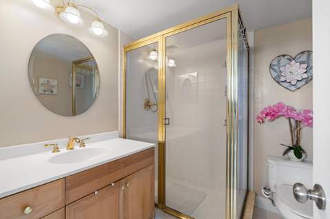 1050 Hillsboro Mile #403w, Hillsboro Beach FL - photo 13 of 40