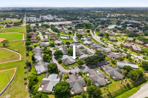 1327 Peppertree Trail #Unit A, Fort Pierce FL - photo 9 of 49