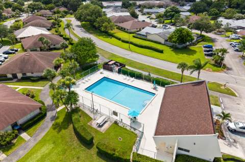 1327 Peppertree Trail #Unit A, Fort Pierce FL - photo 11 of 49
