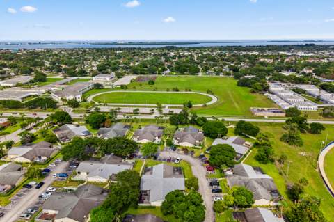 1327 Peppertree Trail #Unit A, Fort Pierce FL - photo 18 of 49