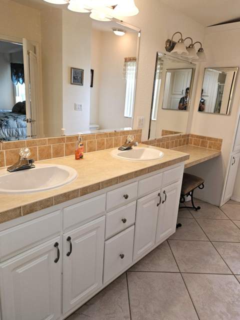 3229 Scarlet Tanager Court, Port St. Lucie FL - photo 18 of 46